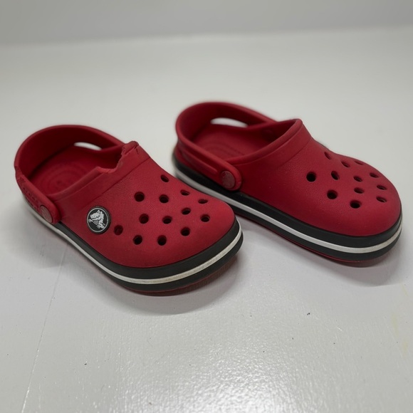 Kids Crocs red with white stripe size 8 - Picture 2 of 12